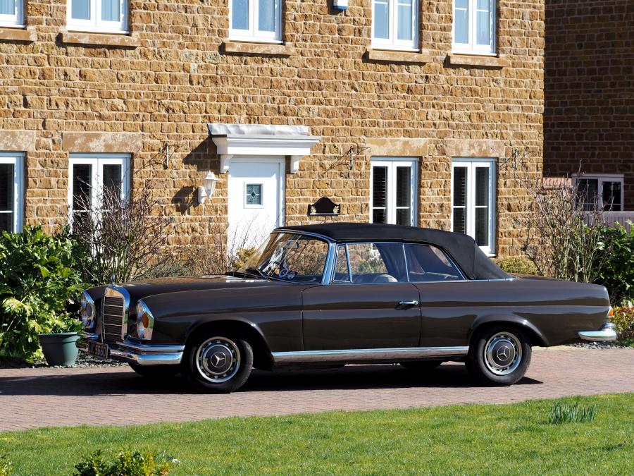  Mercedes-Benz 280 SE Cabriolet 1967 года  (UK) (фото 7 из 7)
